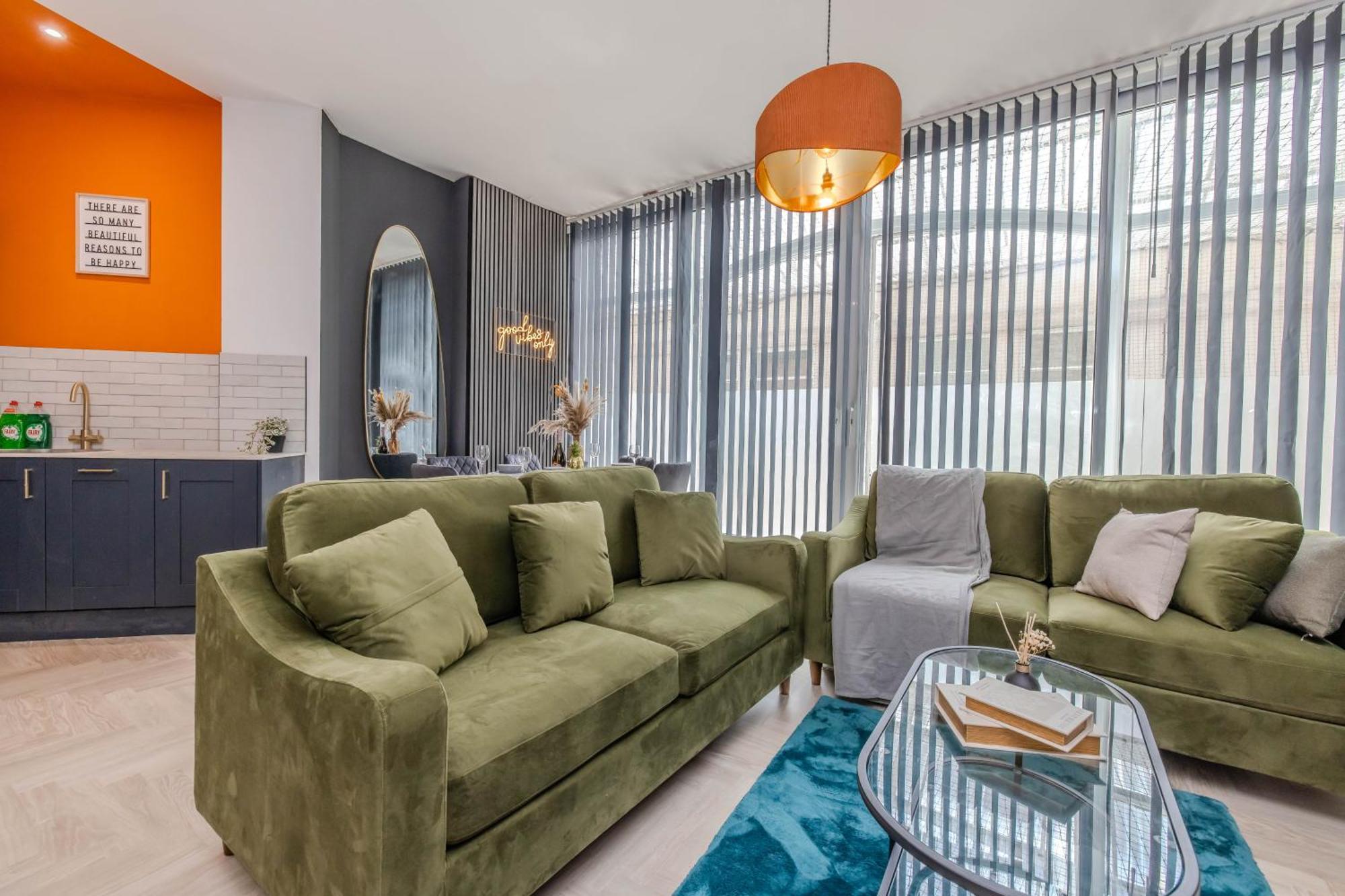 Amazing 3 Bedroom Flat I Next To Brighton Beach & Shopping Center Exterior photo