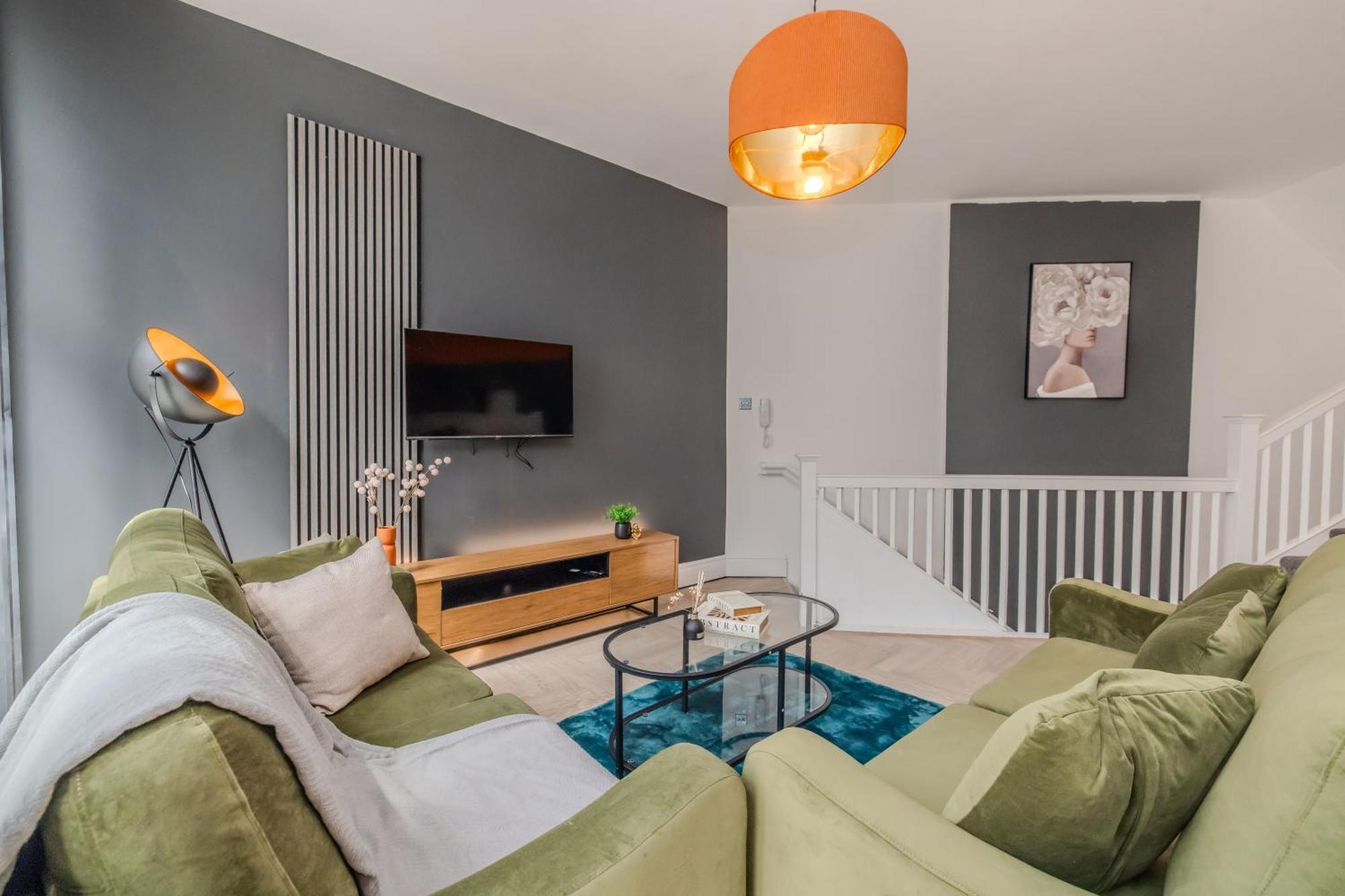 Amazing 3 Bedroom Flat I Next To Brighton Beach & Shopping Center Exterior photo